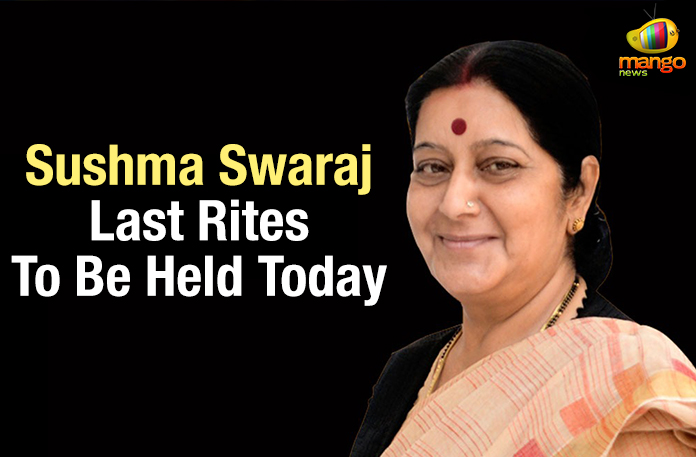 What Did Politicians And Celebrities say About Sushma Swaraj?