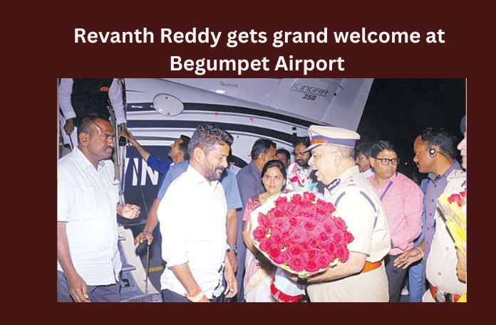 Revanth Reddy gets grand welcome at airport